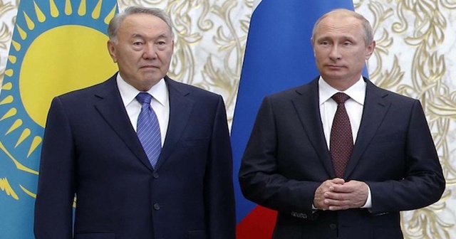 Kazakistan Cumhurbaşkanı Nazarbayev istifa öncesi Putin&#039;i aradı