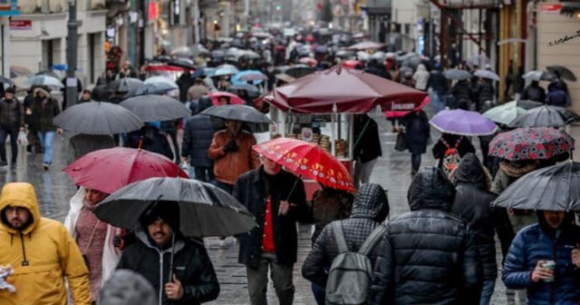 Meteoroloji&#039;den İstanbul için son dakika uyarısı: Serin ve yağışlı hava geliyor