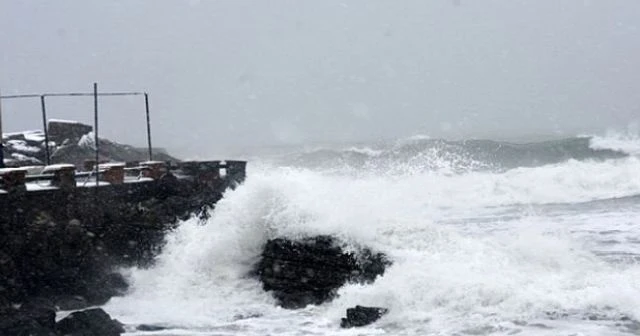 Orta Karadeniz'de kuvvetli fırtına bekleniyor