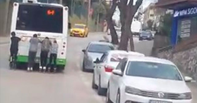 Patenli çocukların trafikte tehlikeli yolculuğu