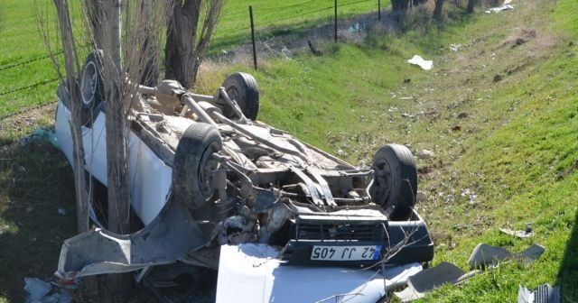 Takla atan otomobilin sürücüsü yaralandı