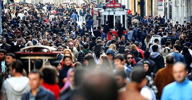 Türkiye&#039;nin en çok göç veren şehirleri belli oldu! Yarım milyon kişi İstanbul&#039;u yenemedi