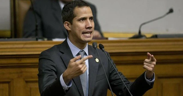 Venezuela'da Guaido'ya şok! Kamudan 15 yıl men cezası aldı