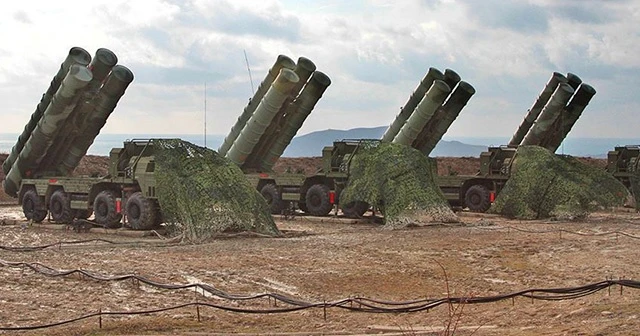 'Eğer Yunanistan alıyorsa, Türkiye de S-400 satın alabilir'
