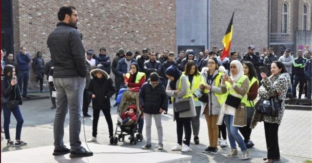 Belçika polisinin öldürdüğü Faslı Mohamed sessiz bir eylemle anıldı