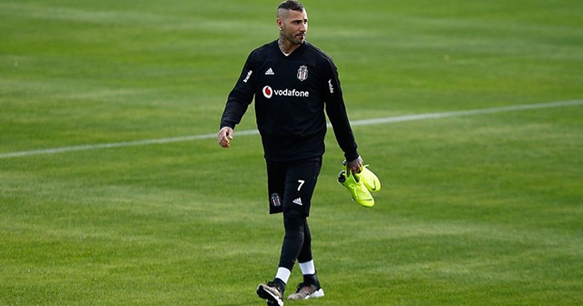 Beşiktaş'ta Quaresma sakatlandı