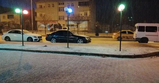 Bingöl'de önce kar, sonra yağmur etkili oldu