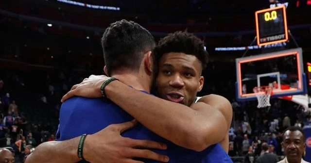 Bucks 18 yıl sonra tur atladı