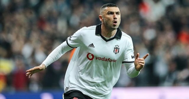 Burak Yılmaz Beşiktaş&#039;ın dertlerini bitirdi