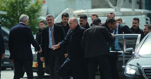 Cumhurbaşkanı Erdoğan, Yıldırım, Özhaseki ve bazı belediye başkanları ile görüştü
