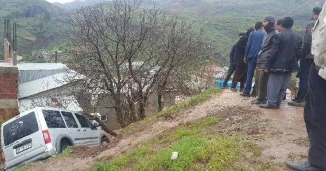 Diyarbakır'da kaza: Anne ve bebeği yaralı