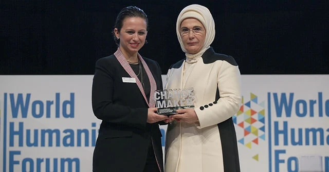 Emine Erdoğan’a 