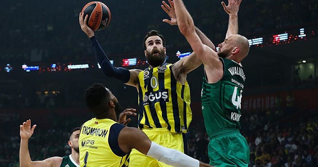 Fenerbahçe Beko seride öne geçti