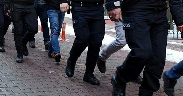 FETÖ'nün TSK yapılanmasına operasyon
