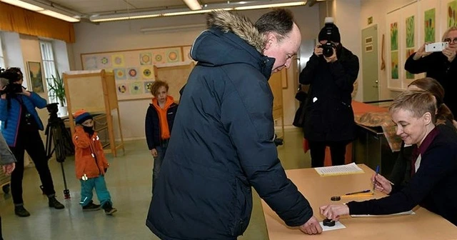Finlandiya'da halk sandık başında