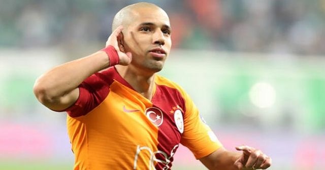 Galatasaray&#039;dan Feghouli kararı