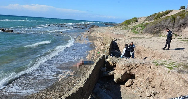 Hatay'da deniz kıyısında erkek cesedi bulundu