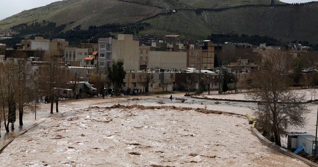 İran&#039;daki sel felaketinde ölü sayısı 76’ya yükseldi