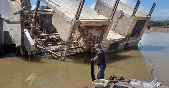 İran&#039;daki sel felaketinde ölü sayısı artıyor