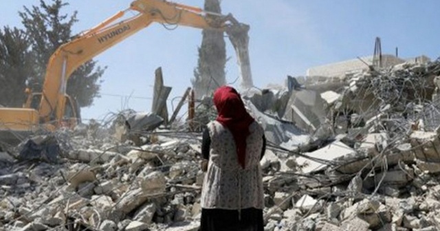 İsrail Kudüs&#039;te 3 bin Filistinliyi evsiz bıraktı