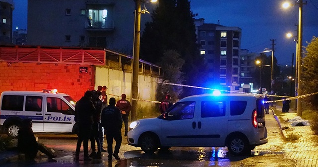 İzmir&#039;de damat dehşeti: 2 ölü