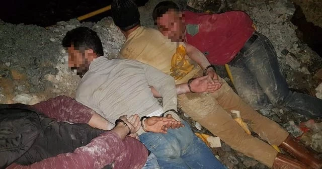 Kaçak kazı yapan 8 kişi yakalandı