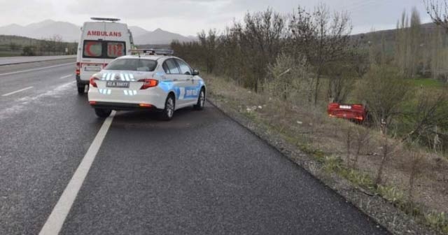 Konya&#039;da iki ayrı kazada 4 kişi yaralandı