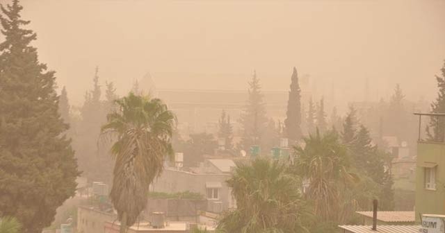 Meteoroloji&#039;den toz aşımı uyarısı! Bu defa Kuzey Afrika&#039;dan geliyor...