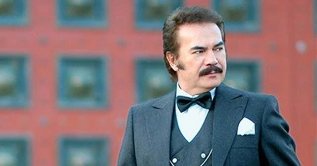 Orhan Gencebay yoğun bakıma alındı