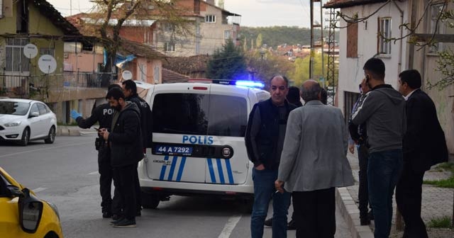 Polislere ateş açılan silahlı kavgada 10 kişi gözaltına alındı