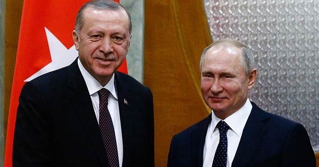 Rusya Devlet Başkanı Putin, Cumhurbaşkanı Erdoğan’ı tebrik etti