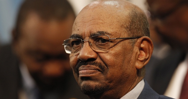 Sudan&#039;da darbe! Devlet Başkanı Ömer el Beşir tutuklandı