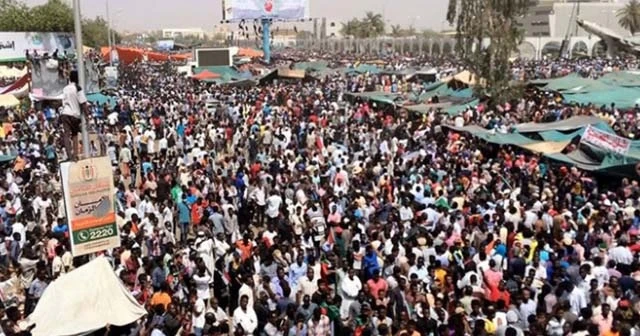 Sudan’da sokağa çıkma yasağı kaldırıldı