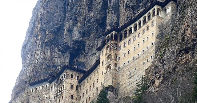 Sümela Manastırı açılış için gün sayıyor