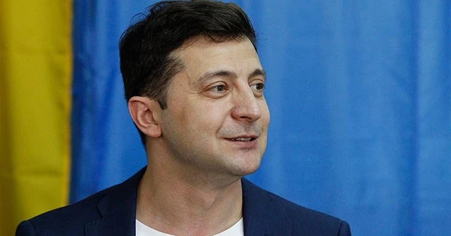 Ukrayna'da Zelenski yüzde 73 oyla birinci oldu
