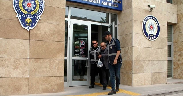 'Beni tanımadın mı?' diyerek dolandırdı