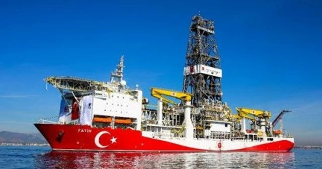 'Fatih' Kıbrıs'ın batısında sondaj çalışmalarına başladı