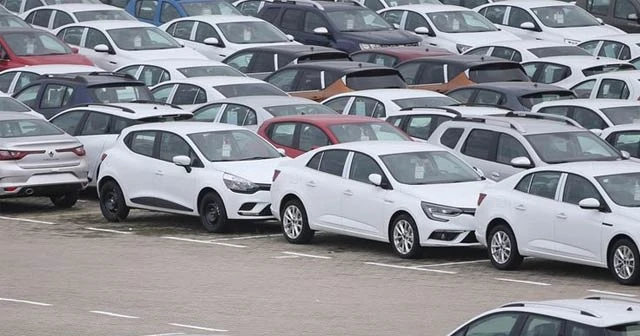 Araba alacaklar dikkat! Açık renkli araçlar koyulara göre daha az yakıt tüketiyor