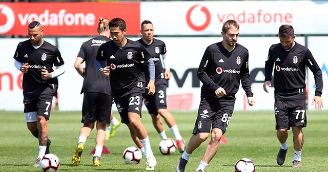 Beşiktaş, derbi mesaisini sürdürdü