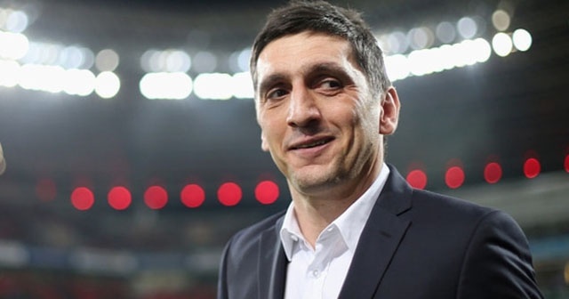 Beşiktaş&#039;ta teknik direktör harekatı başlıyor! İbre Tayfun Korkut&#039;tan yana