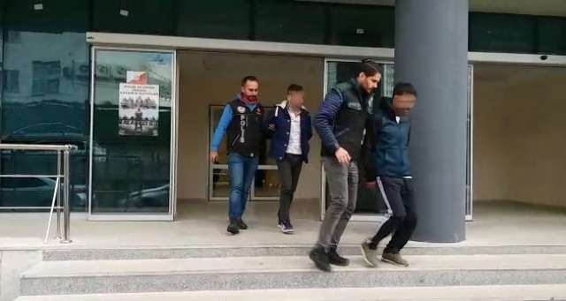 Bursa&#039;da uyuşturucu operasyonu 12 gözaltı