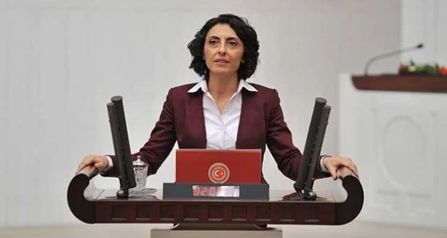 CHP&#039;li vekil Nurhayat Altaca Kayışoğlu&#039;ndan skandal darbe tehdidi