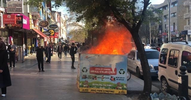 Çöp yangını korkuya neden oldu