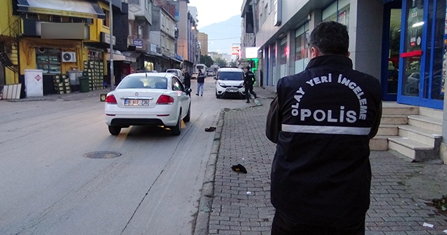 Eğlence mekanında polisler varken pompalıyla ateş açtılar