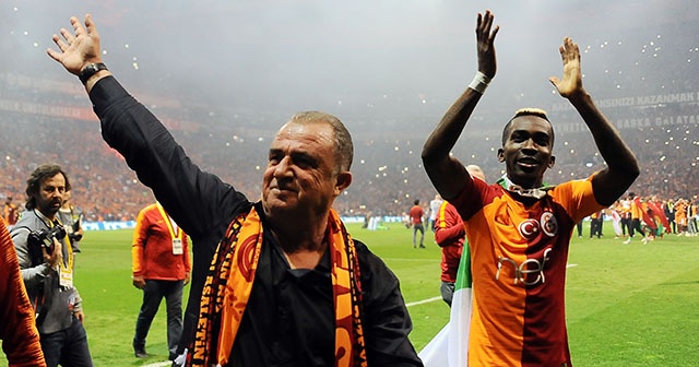 Fatih Terim 19. kupasını aldı