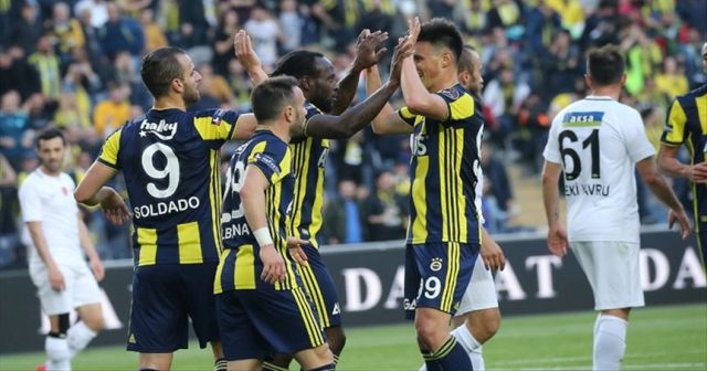 Fenerbahçe evinde kazandı