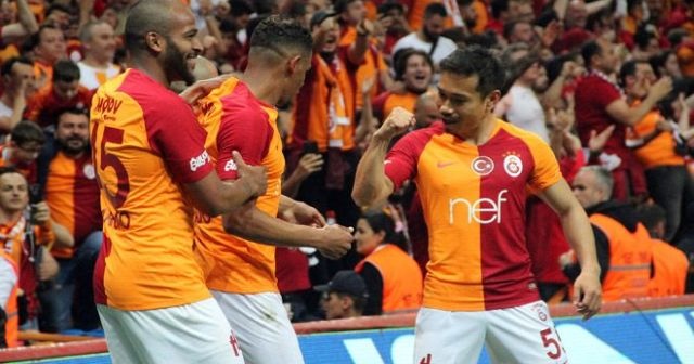 Galatasaray borsada da güldürdü