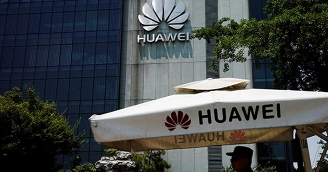 Huawei'ye bir darbe de Panasonic'ten geldi