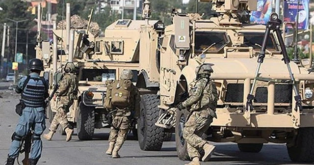 Kabil'de NATO konvoyuna saldırı: 4 ölü