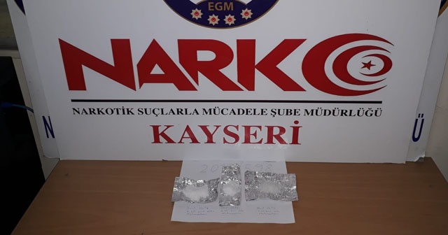 Kayseri&#039;de uyuşturucu operasyonu: 2 Gözaltı